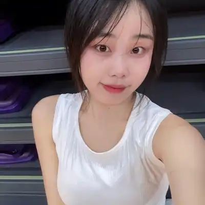 何杰